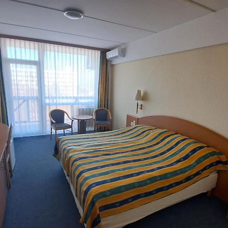 Matyas Kiraly Gyogy- Es Wellness Hotel Hajduszoboszlo Ngoại thất bức ảnh
